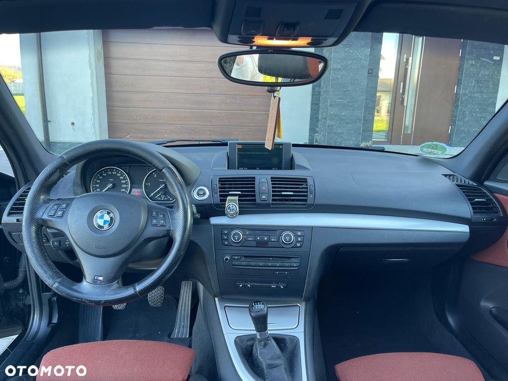 BMW Seria 1 120d - 10