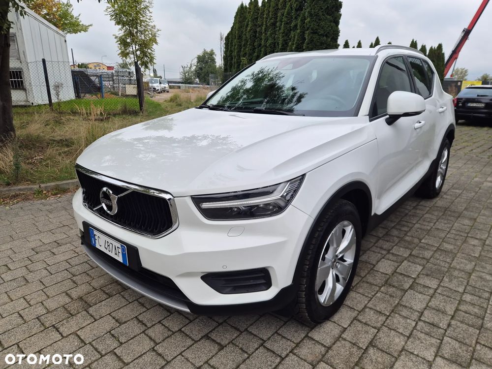 Volvo XC 40 T2 Plus Bright - 3