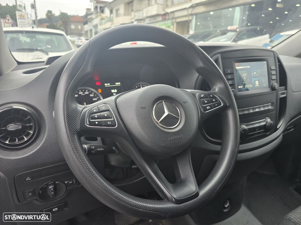 Mercedes-Benz VITO 114 CDI AUTOMATICA LONGA - 22