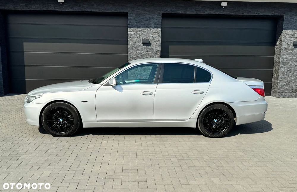 BMW Seria 5 520d Edition Exclusive - 2