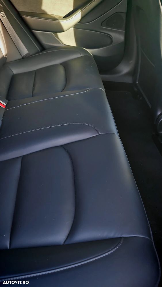 Tesla Model 3 Standard - 25