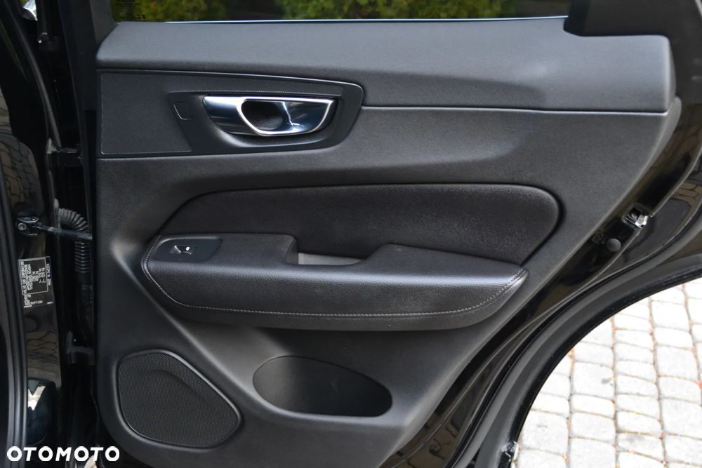 Volvo XC 60 D4 Geartronic Inscription - 28