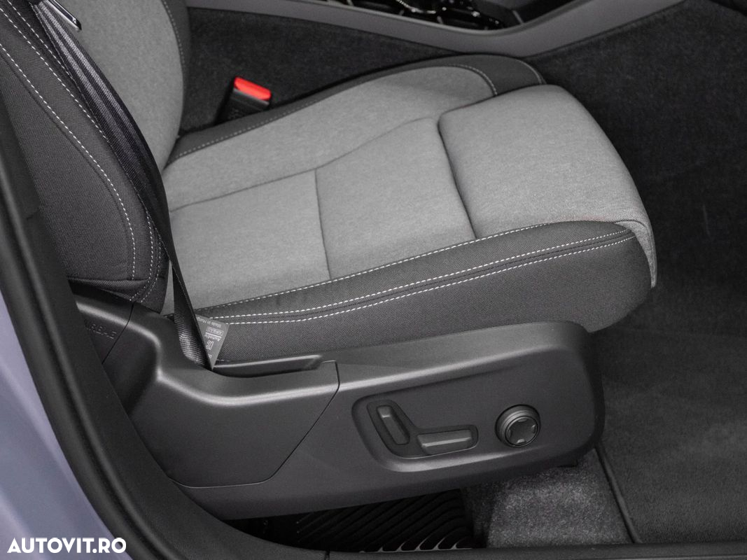 Volvo XC 40 - 26