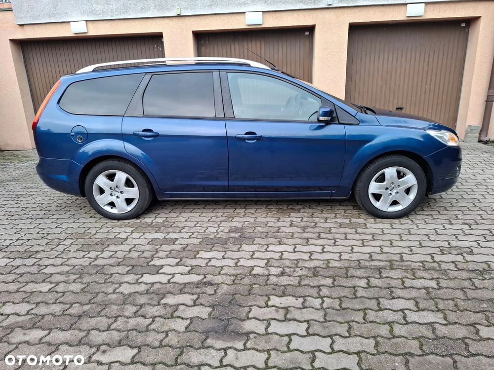 Ford Focus 1.6 16V Titanium - 2