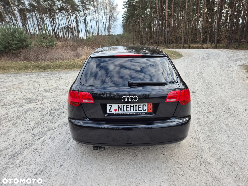 Audi A3 Sportback 2.0 TDI DPF Ambition - 16