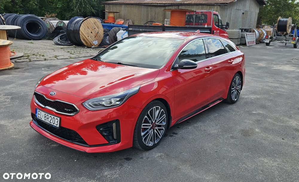 Kia ProCeed - 1
