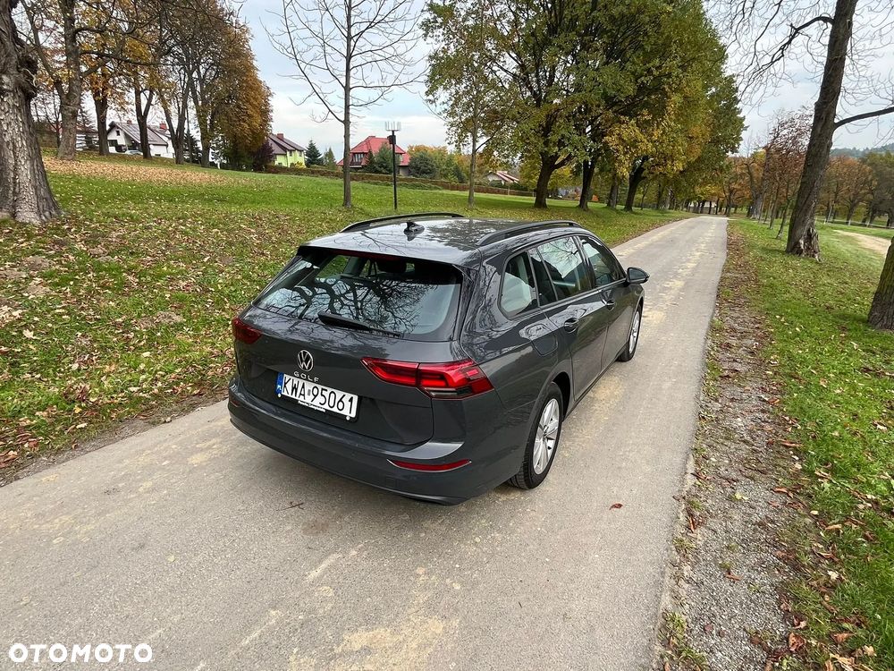 Volkswagen Golf Variant 2.0 TDI SCR Life - 8