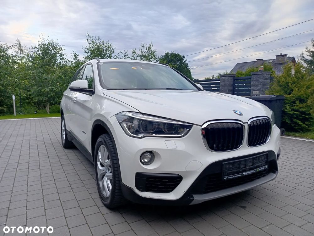 BMW X1 xDrive18d - 24