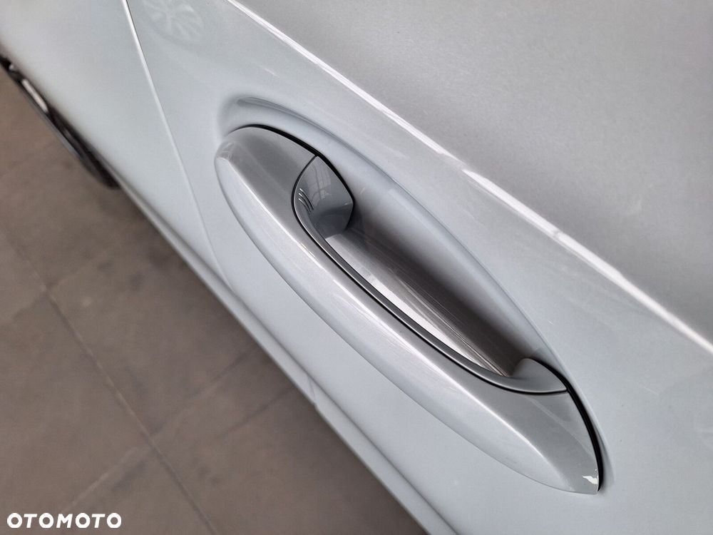 BMW Seria 3 320d xDrive M Sport sport - 12