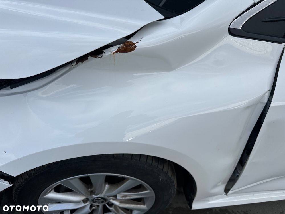 Toyota Corolla 1.8 Hybrid Comfort - 20