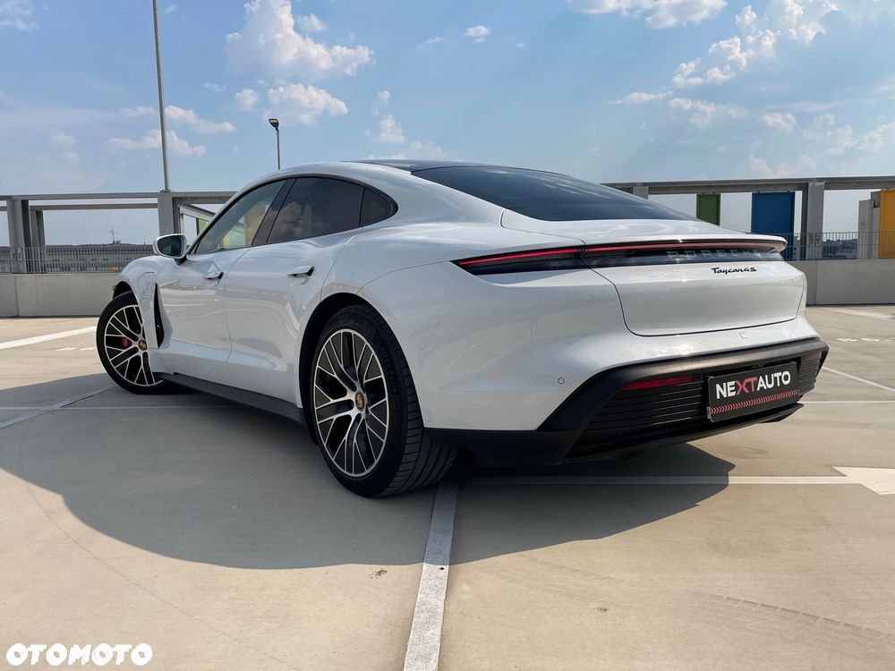 Porsche Taycan 4S Performance Plus - 9