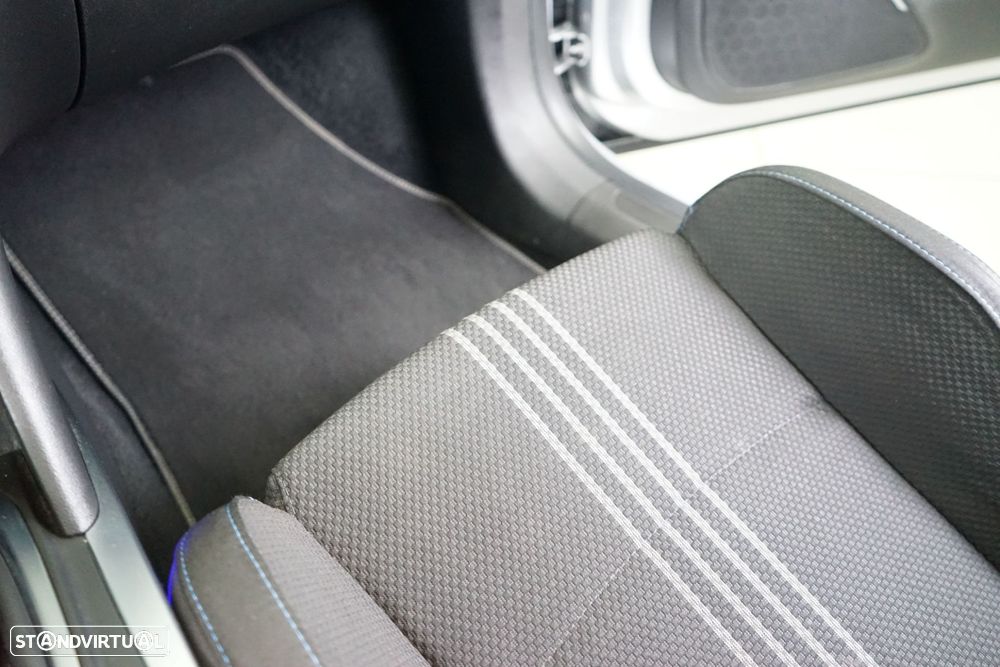 Renault Mégane Sport Tourer 1.5 Blue dCi GT Line - 35