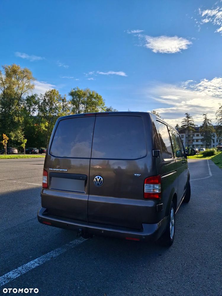 Volkswagen Transporter 2010 photo 4