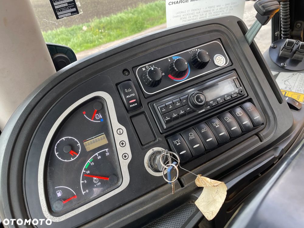 JCB Koparko Ładowarka Koparka Jcb 3CX Szczęka Krokodyl,Ramię z teleskopem_Bardzo ładna i zadbana_Cała W Oryginale Niemalowana_GOTOWA DO PRACY_Skrzynia biegów Mechaniczna 4 BIEGI_KLIMA - 10