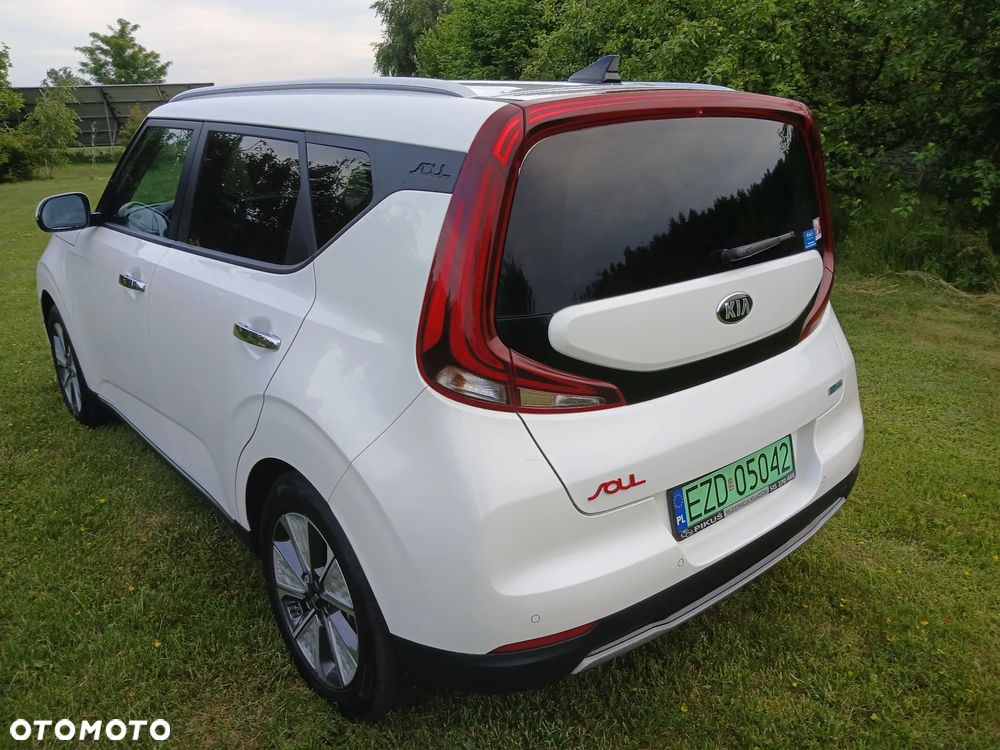 Kia Soul 64kWh XL - 9