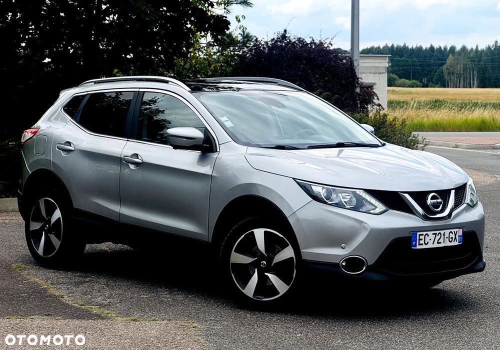 Nissan Qashqai 1.6 DIG-T 360 - 1