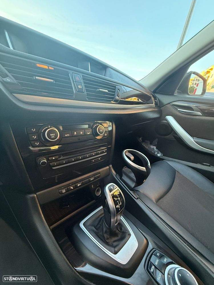 BMW X1 16 d sDrive Auto xLine - 9