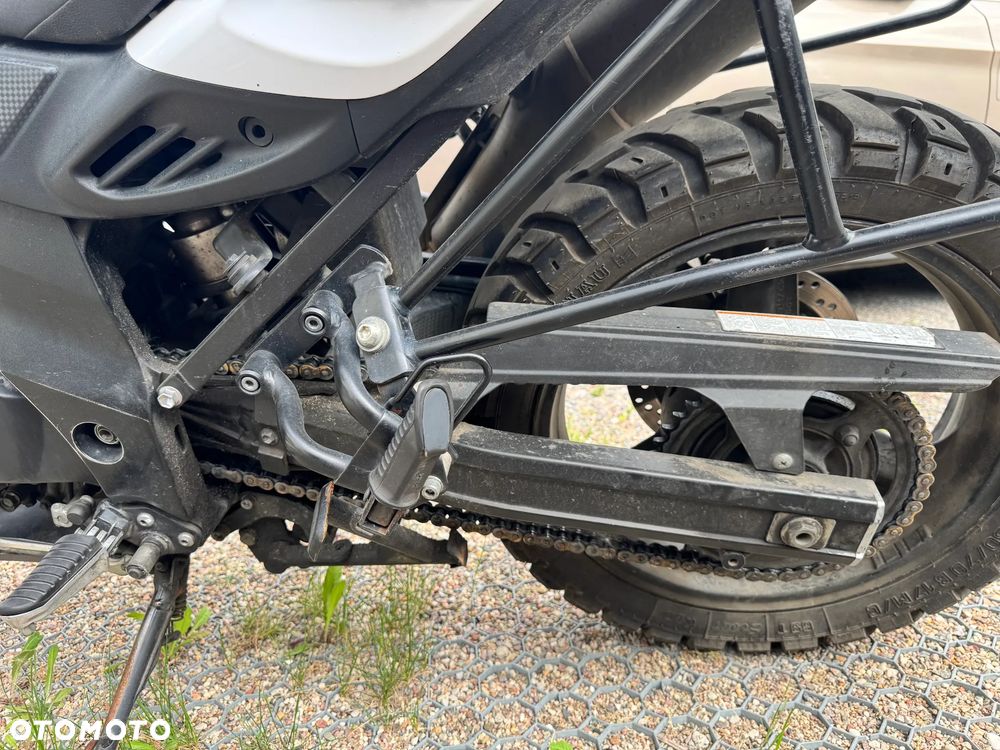 Suzuki DL - 9
