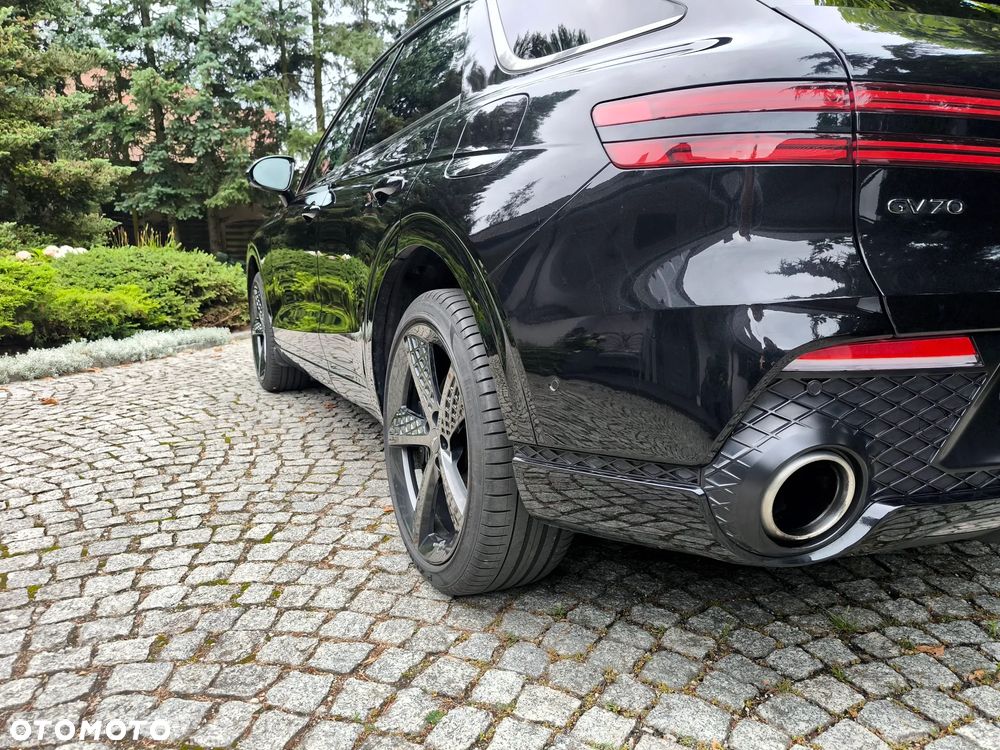 Genesis GV70 - 33
