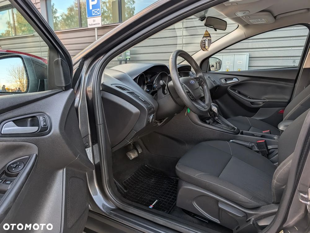 Ford Focus - 14