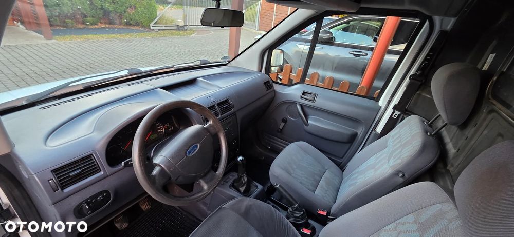 Ford Transit Connect - 8