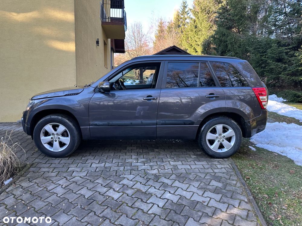 Suzuki Grand Vitara 2.4 De Luxe - 4