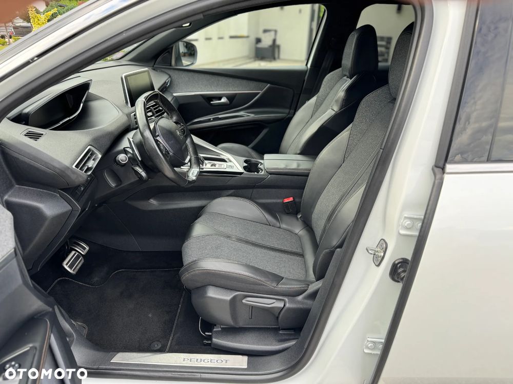 Peugeot 3008 - 20