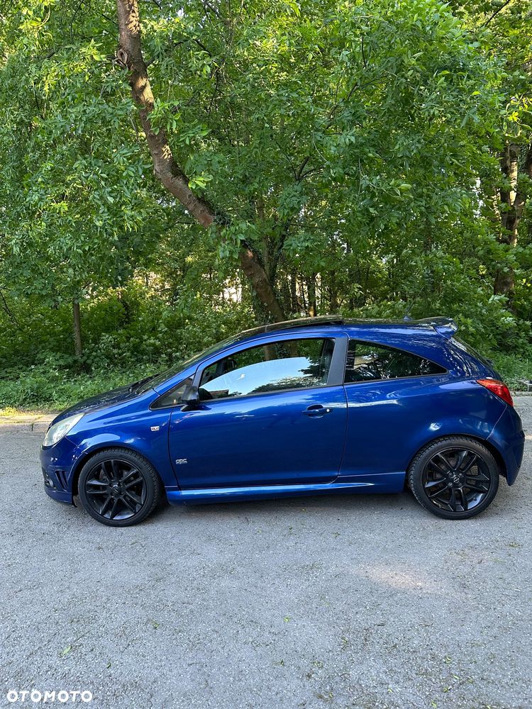 Opel Corsa 1.4 16V Cosmo - 1