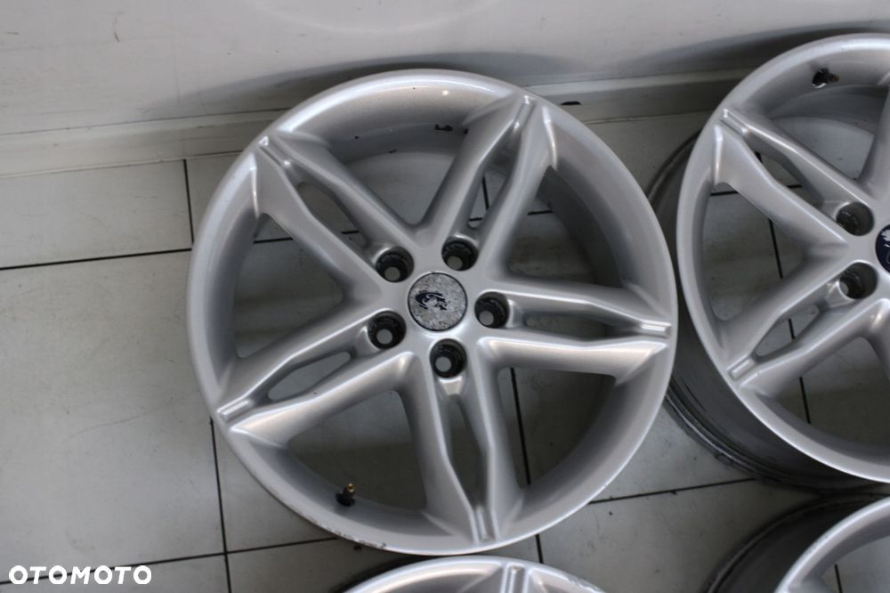 FELGI ALUMINIOWE FORD FOCUS 17" 7J ET50 5X108 KOMPLET - 4
