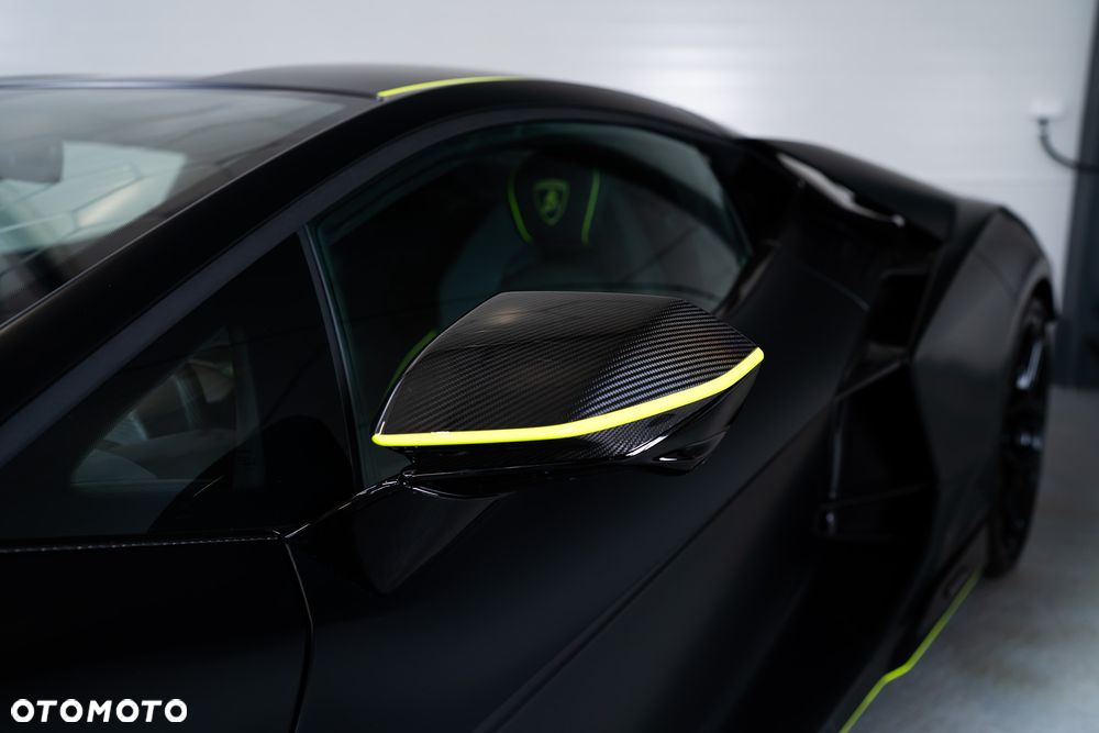 Lamborghini Revuelto - 11