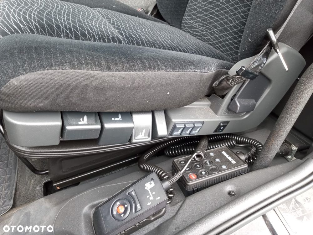 Mercedes-Benz Atego 824L - 7