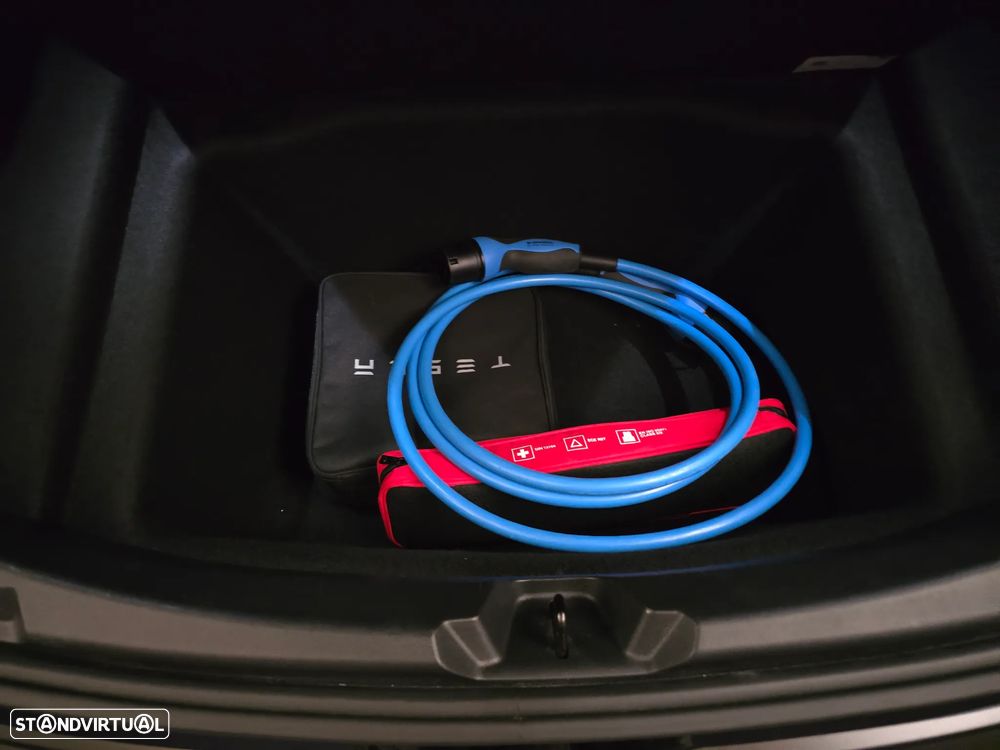 Tesla Model 3 Standard Range Plus RWD - 9