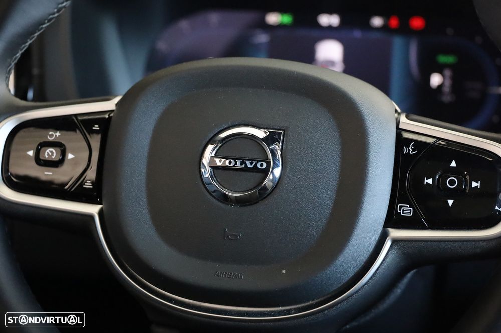 Volvo XC 60 2.0 T8 PHEV Ultra Dark AWD - 28