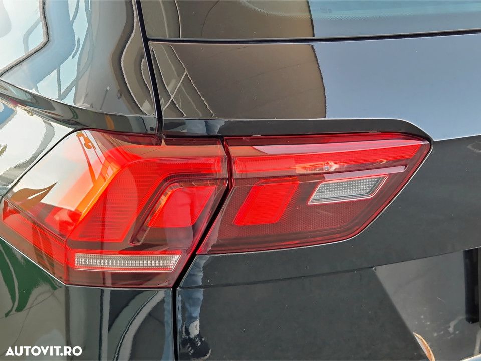 Volkswagen Tiguan 2.0 TSI 4Mot DSG R-Line - 11