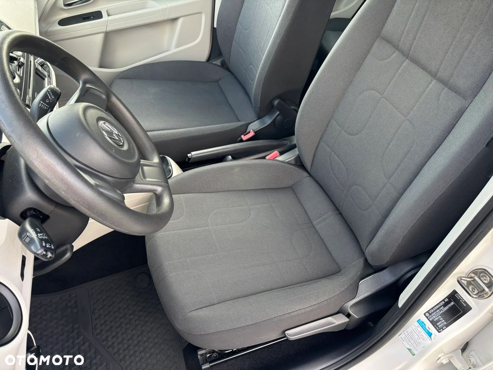 Volkswagen up! 1.0 Take - 12