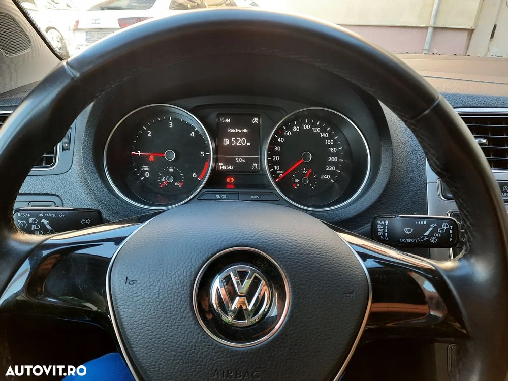 Volkswagen Polo 1.4 TDI (Blue Motion Technology) Comfortline - 10
