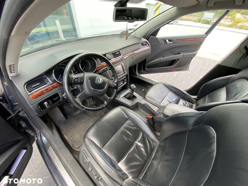 Skoda Superb - 2