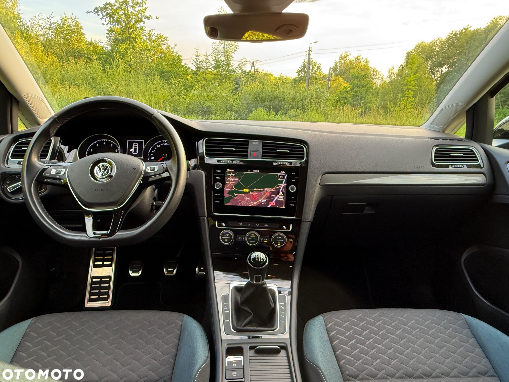 Volkswagen Golf VII 1.5 TSI BMT IQ Drive - 34