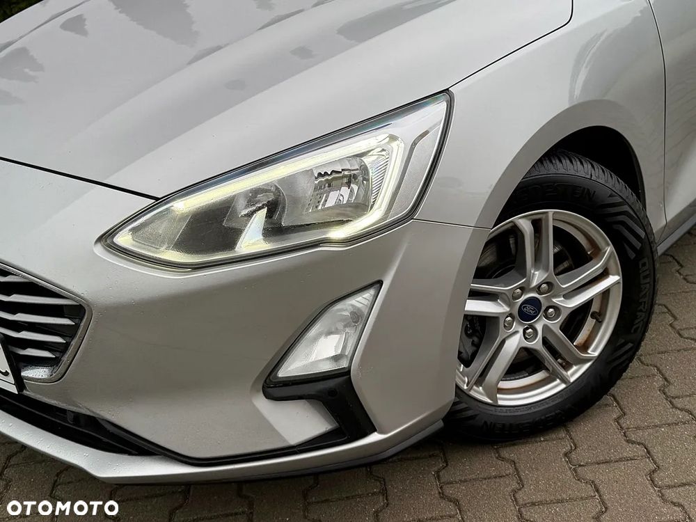 Ford Focus 1.5 EcoBlue STart-Stopp-System TITANIUM - 27