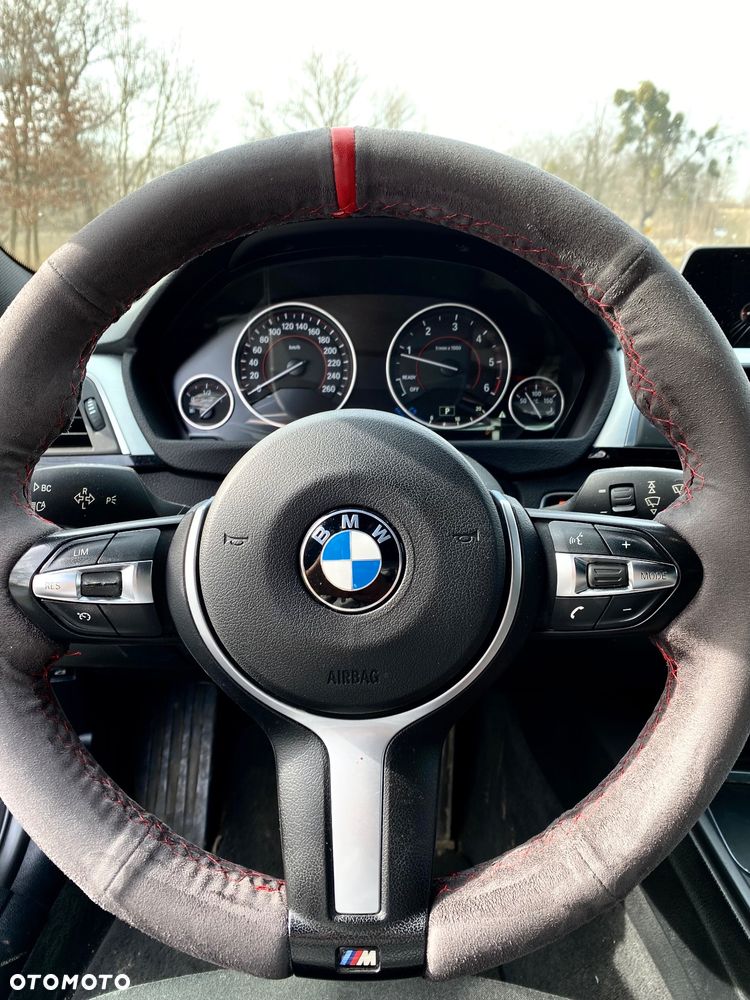 BMW Seria 3 325d DPF Edition Sport - 23