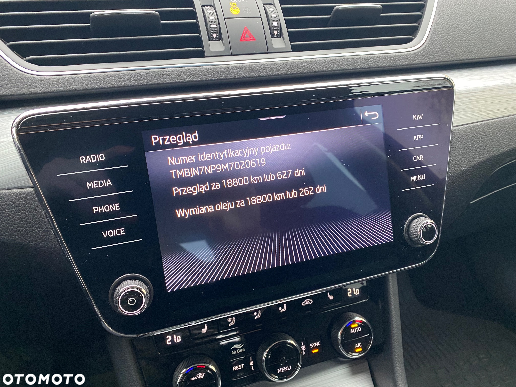 Skoda Superb 1.5 TSI ACT Ambition DSG - 19