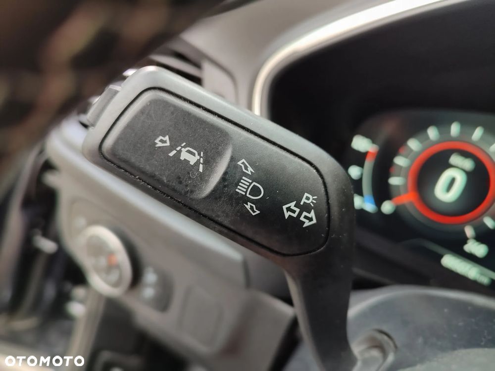 Ford Focus Turnier 1.0 EcoBoost Hybrid TITANIUM DESIGN - 37
