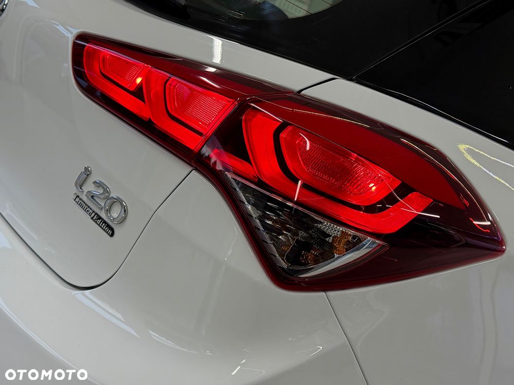 Hyundai i20 1.4 Premium - 32