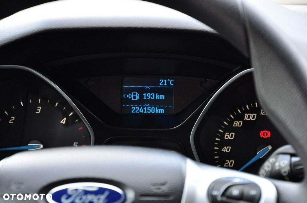 Ford Focus - 34