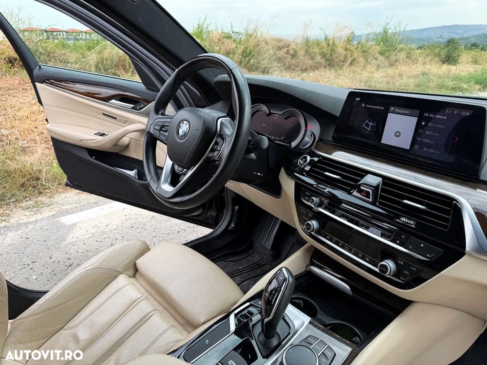 BMW Seria 5 530i AT - 7