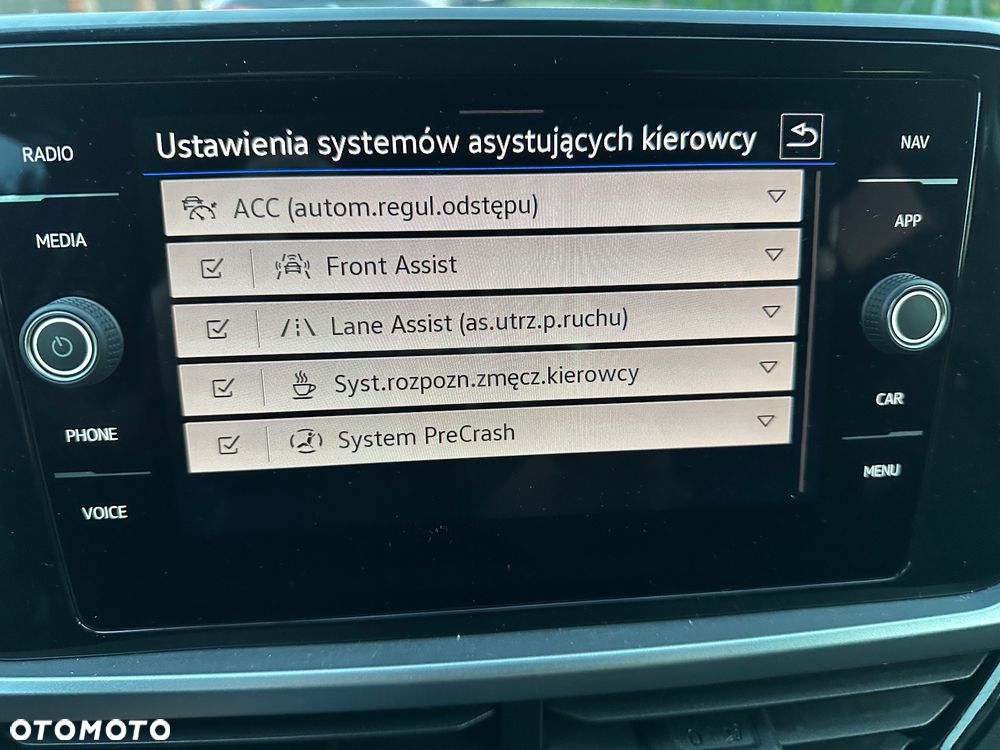 Volkswagen T-Roc 1.5 TSI Life - 31