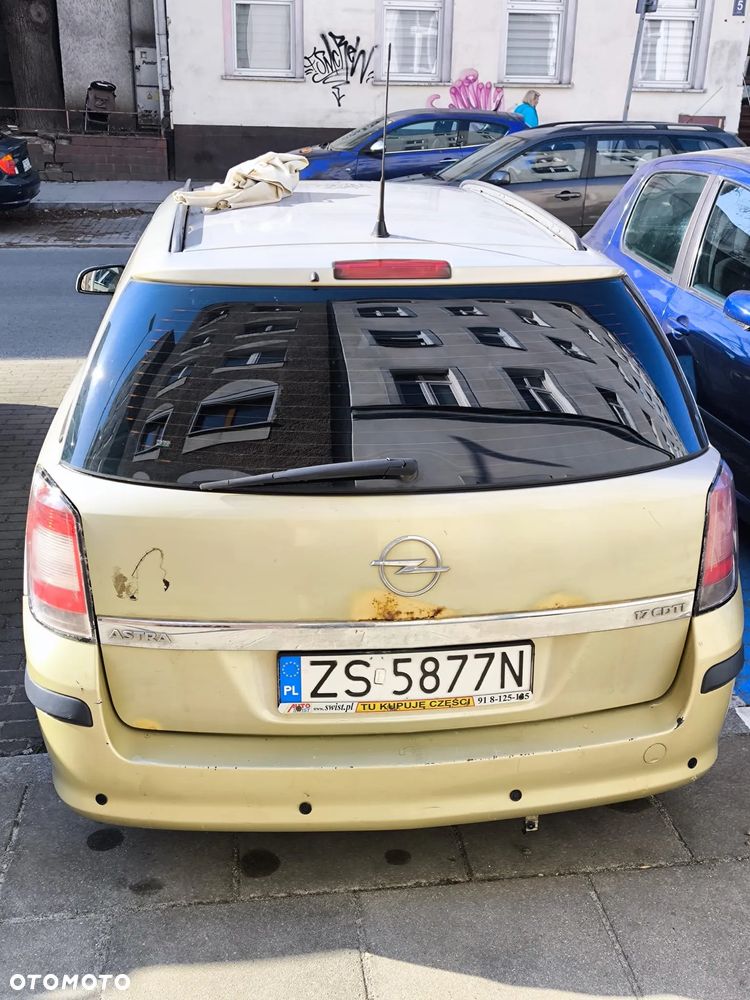 Opel Astra 1.7 CDTI - 4