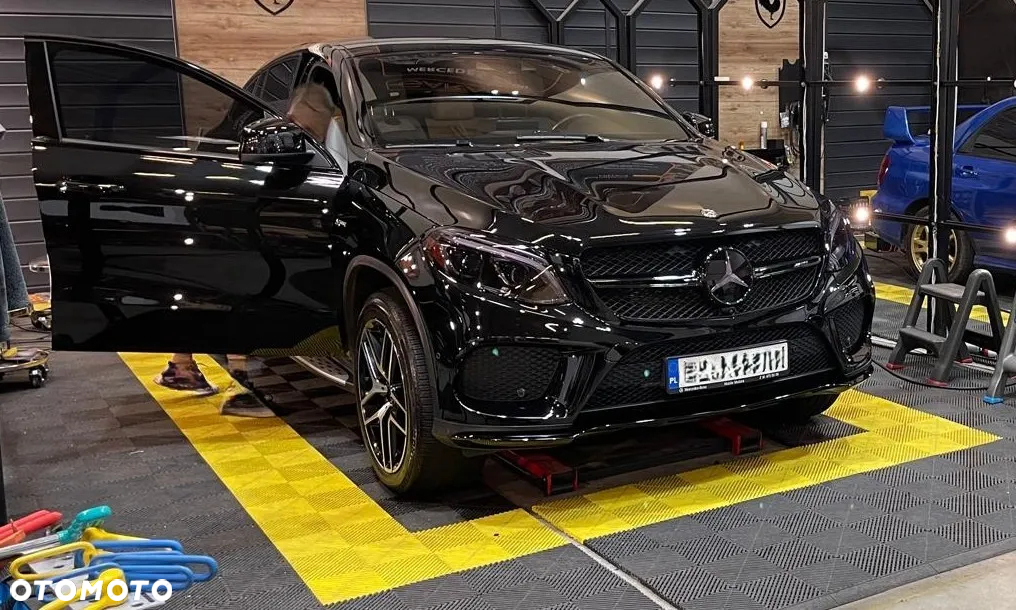 Mercedes-Benz GLE AMG 43 Coupe 4M 9G-TRONIC AMG Line - 2