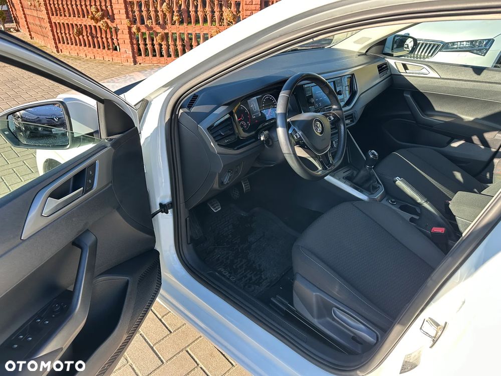 Volkswagen Polo - 6