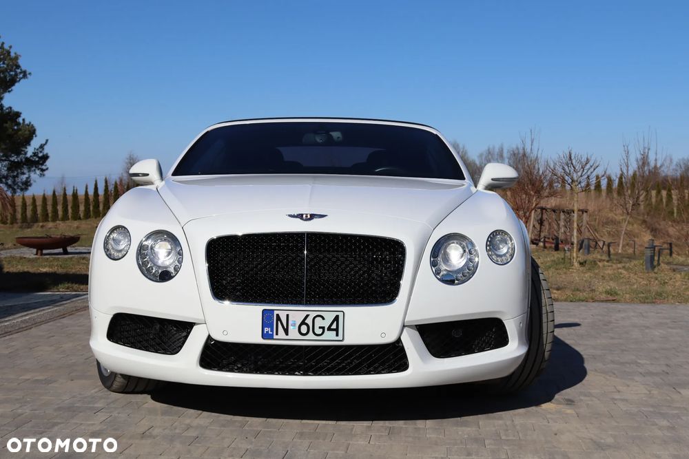 Bentley Continental GT V8 Convertible - 22